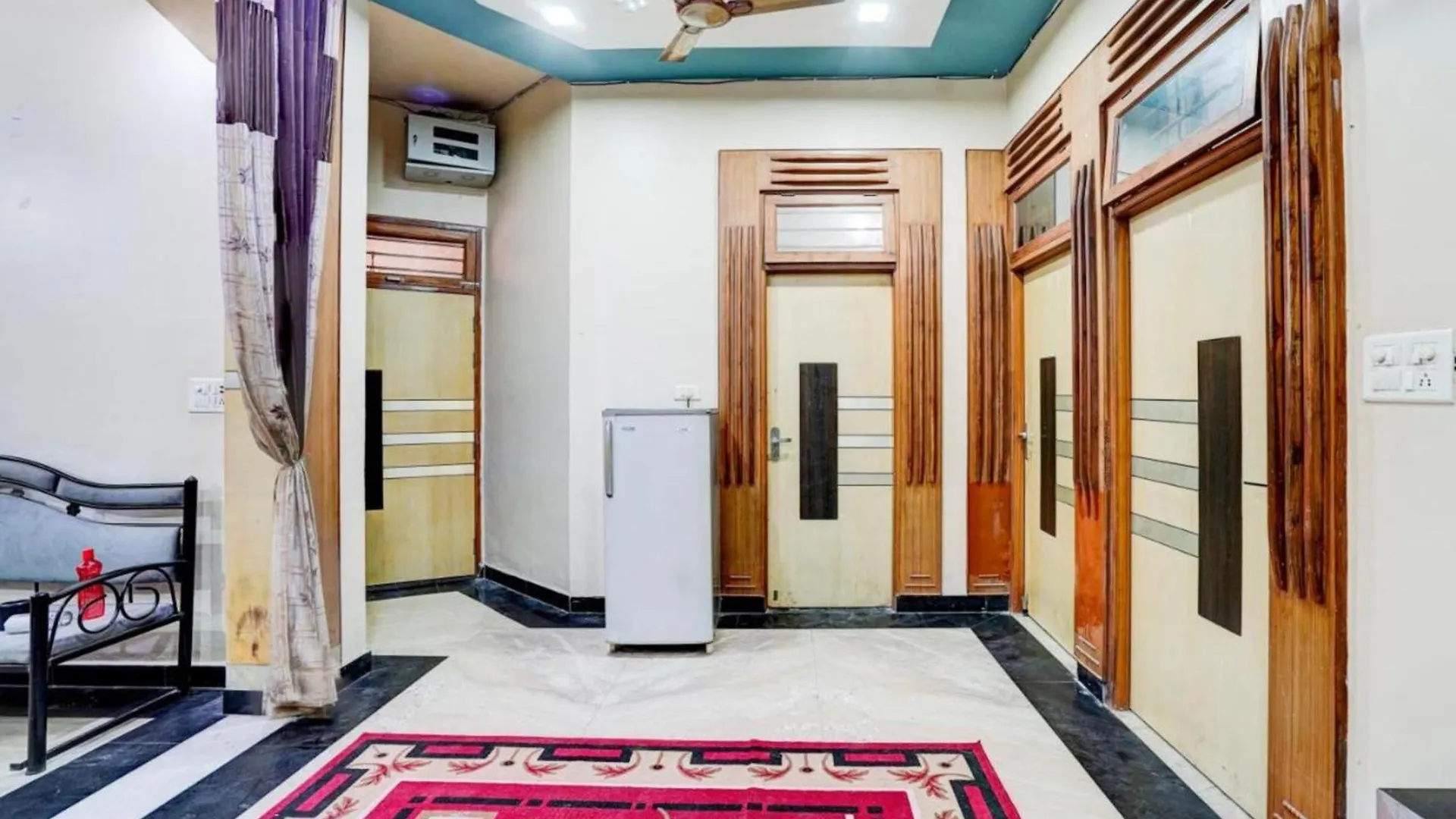 Jps Yoga Homestay Agra  India